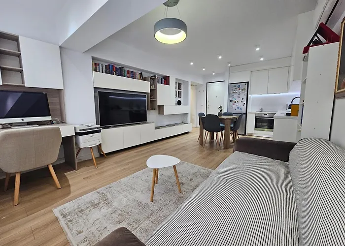 Center - Cozy And Comfort Apartman Tirana